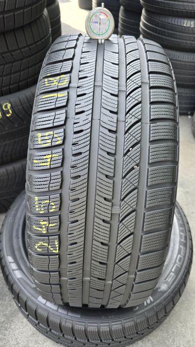 2 anvelope iarnă Momo 245/45/18 - transport gratuit