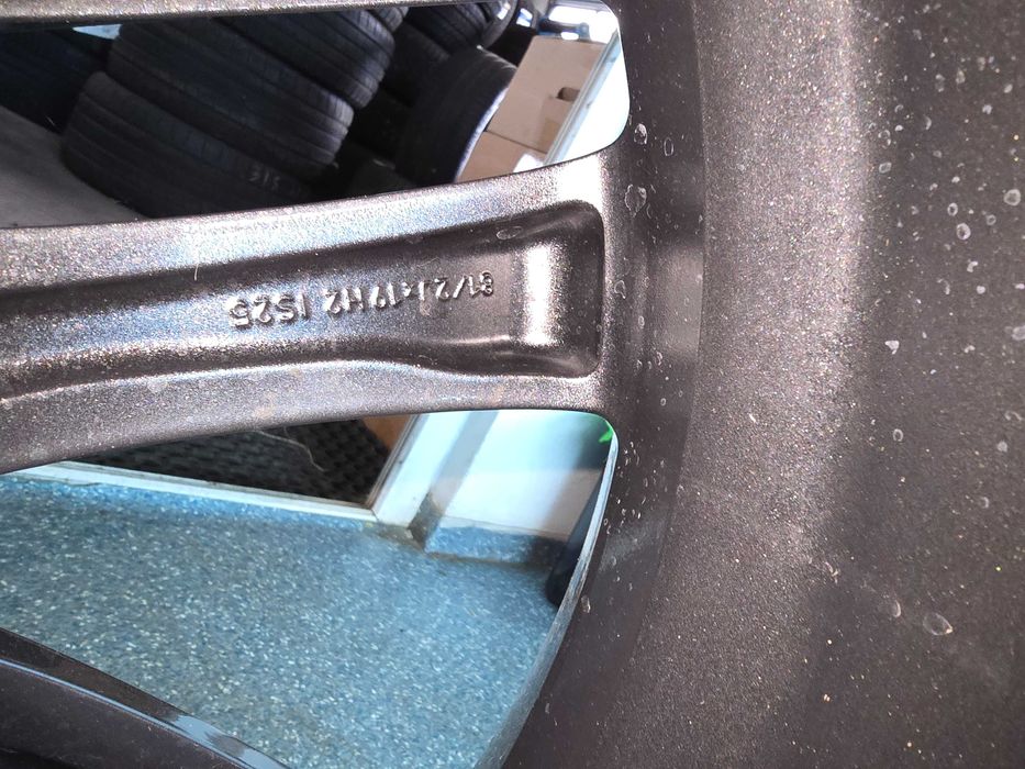 Jante BMW  Seria 7 G11 G12 Anvelope iarna Noi Pirelli 245 45 19