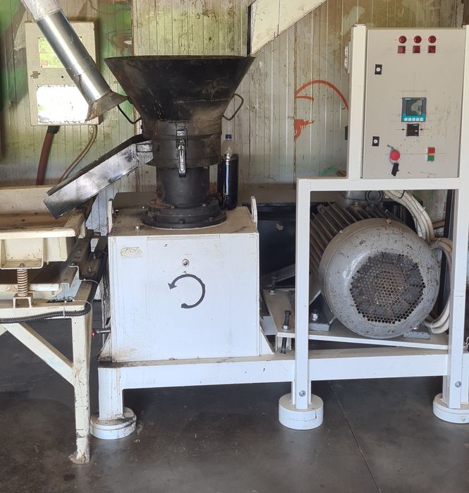 Presa peleti 37 kw