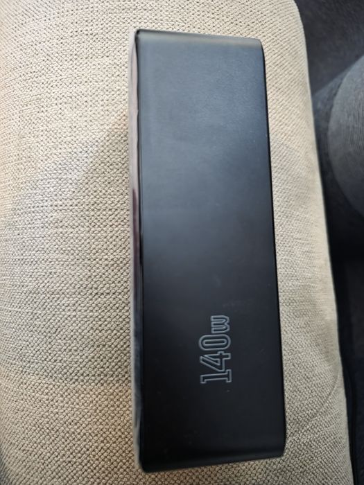 Energizer Power bank 140 W / 27 000 maH