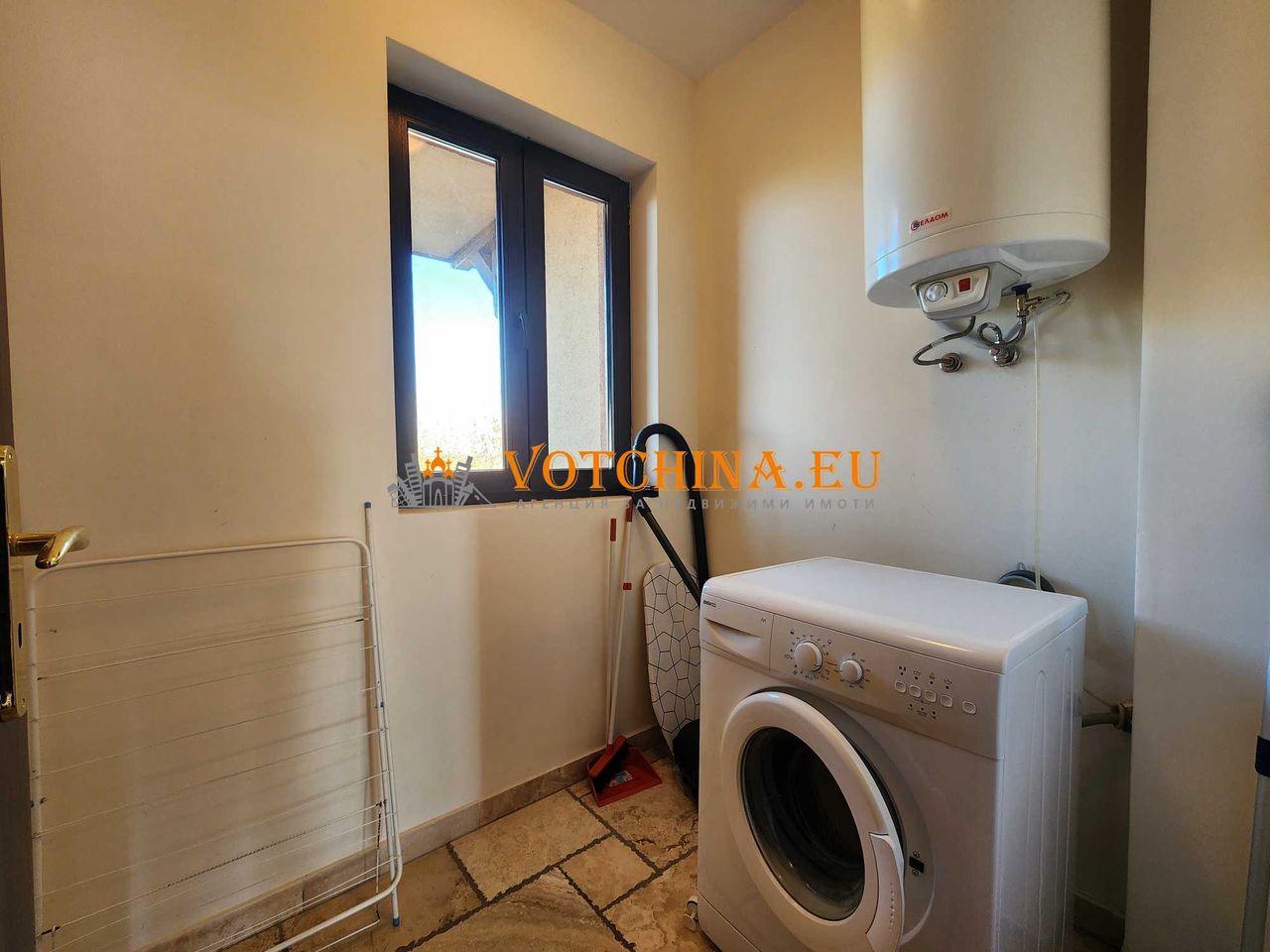 Продава се Тристаен апартамент в с. Топола, Област Добрич - 122 кв.м за 1014 €/кв.м - Снимка #15
