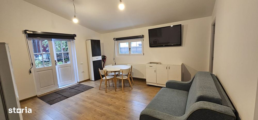 Apartament la casa de inchiriat