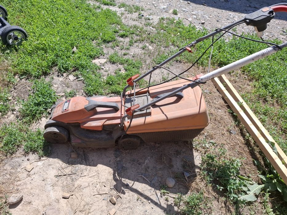 Газонокасилка на запчасти