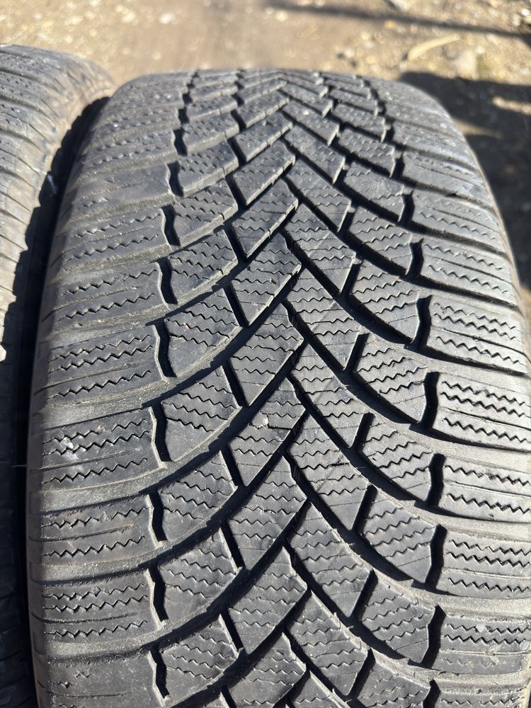 Set 2 anvelope 225 45 r17 bridgestone de iarna