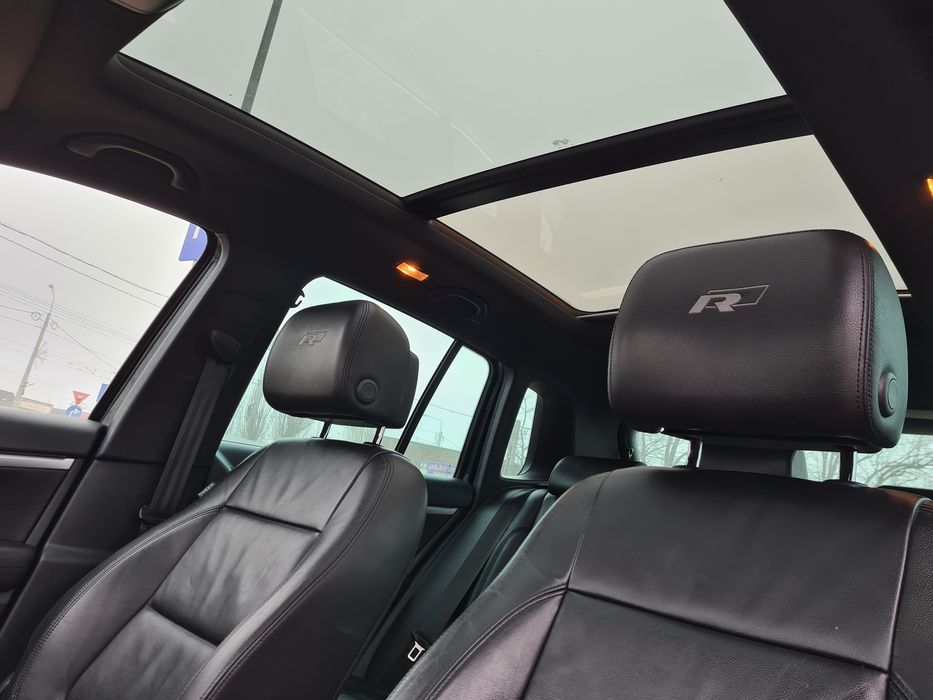 Volkswagen Tiguan R-Line/2.0Tdi/4x4/automat/carte service/Euro 5