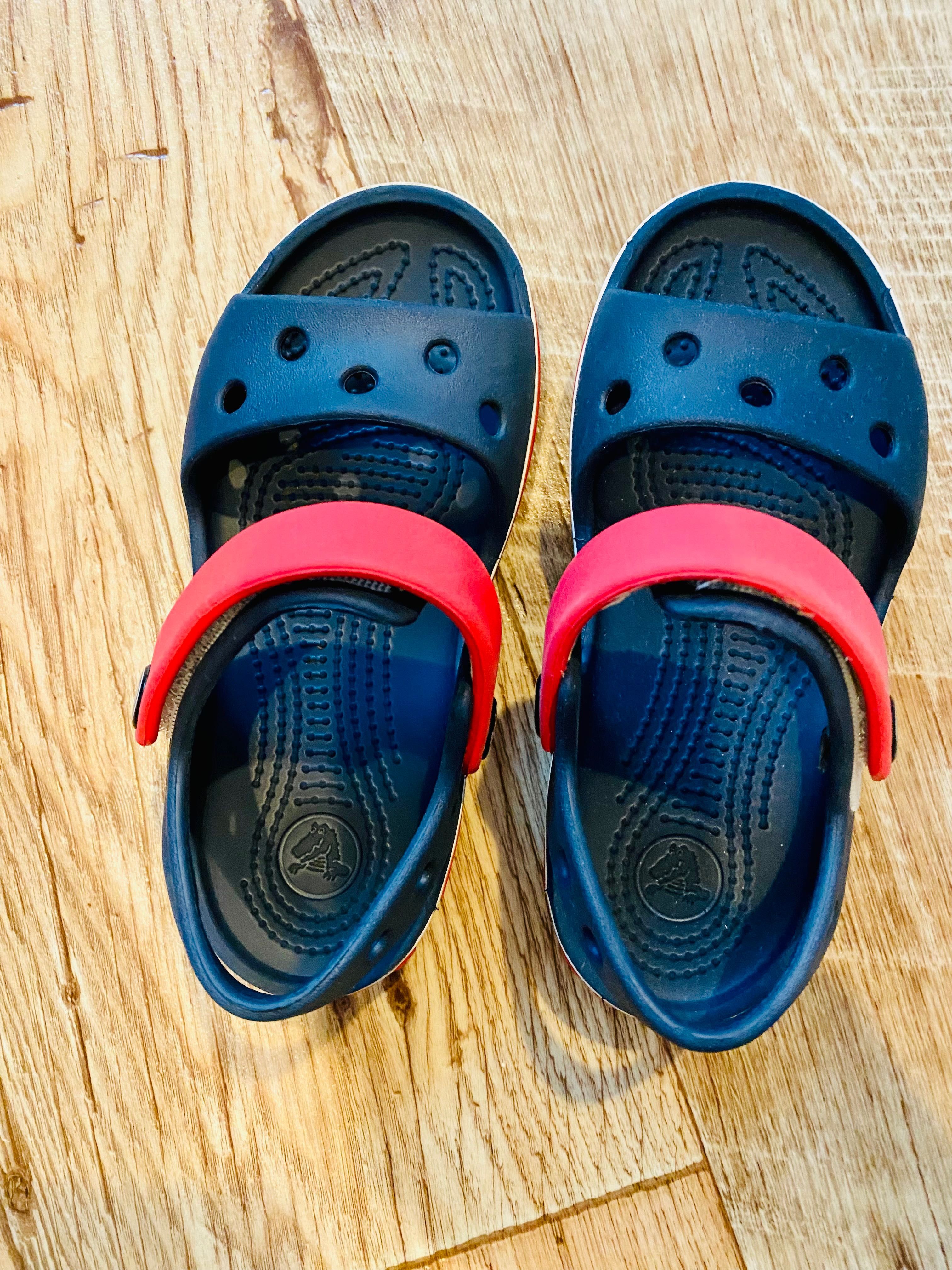 Детски сандали crocs