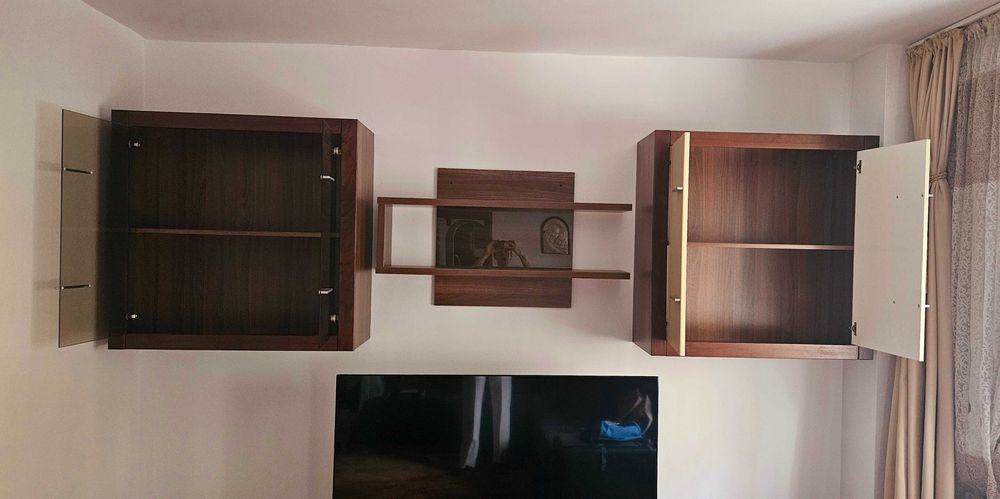 Corp mobila sufragerie nuc si MDF lucios,Mobilier Mobexpert lemn masiv