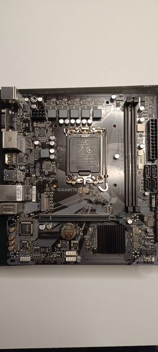 Placa de baza h610m s2h v2 DDR5