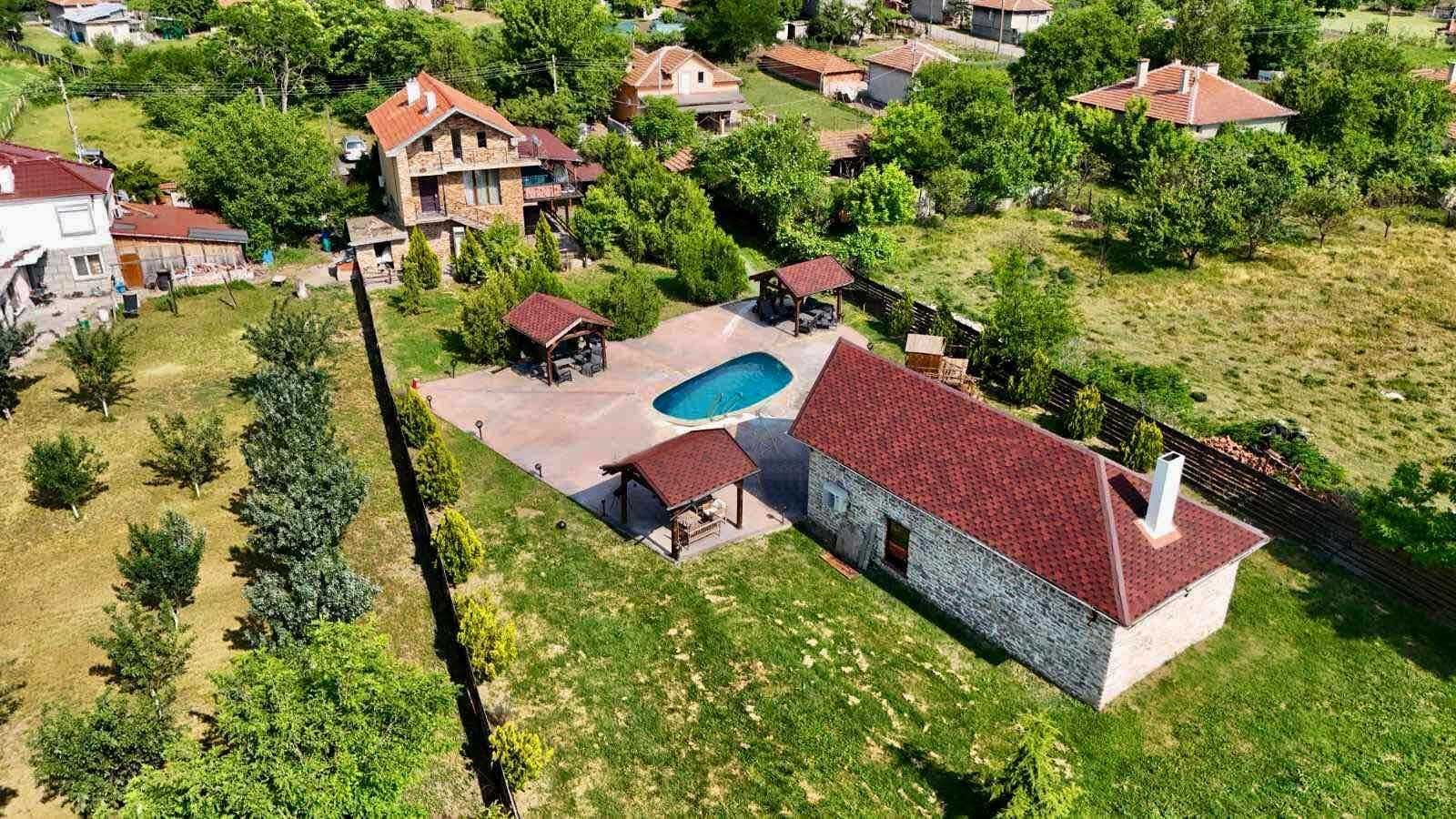 Динкова къща за гости