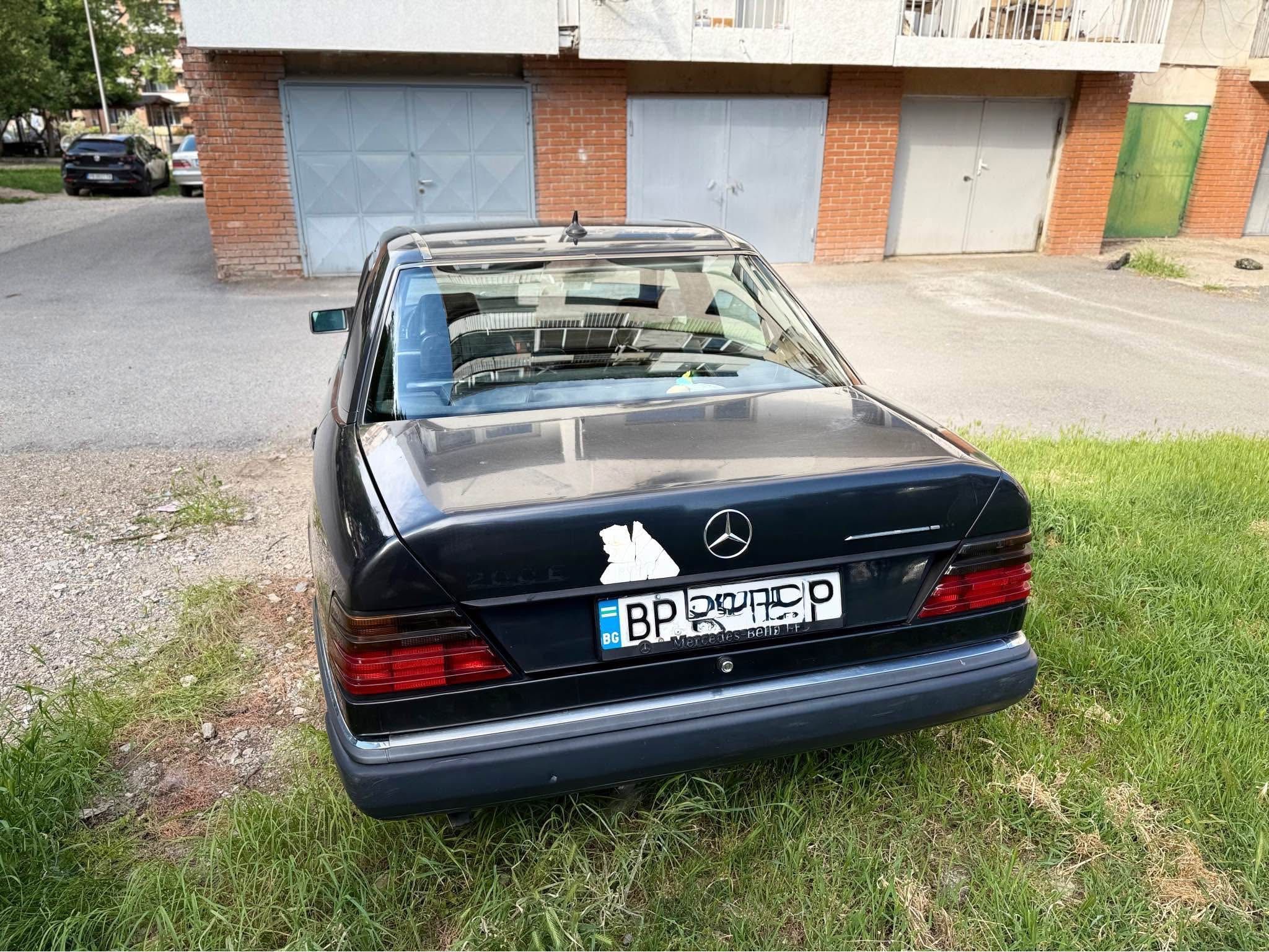 Продава се! Mercedes-Benz W124 Limousine 200 E (1992г.)