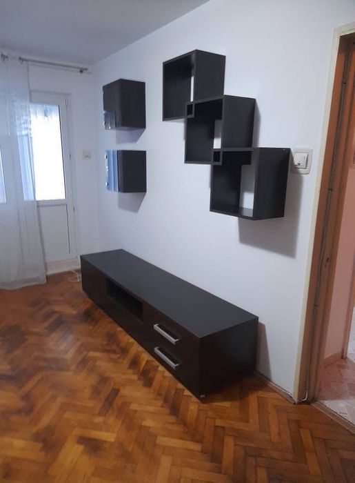 Apartament de închiriat
