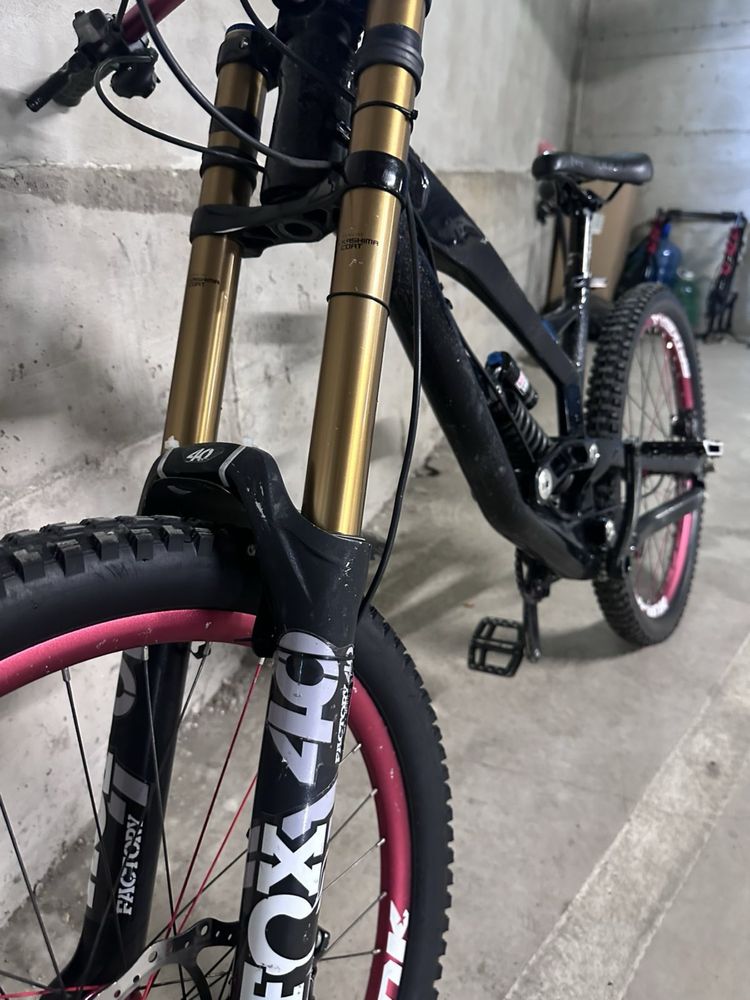 Yt Tues 2018 DH