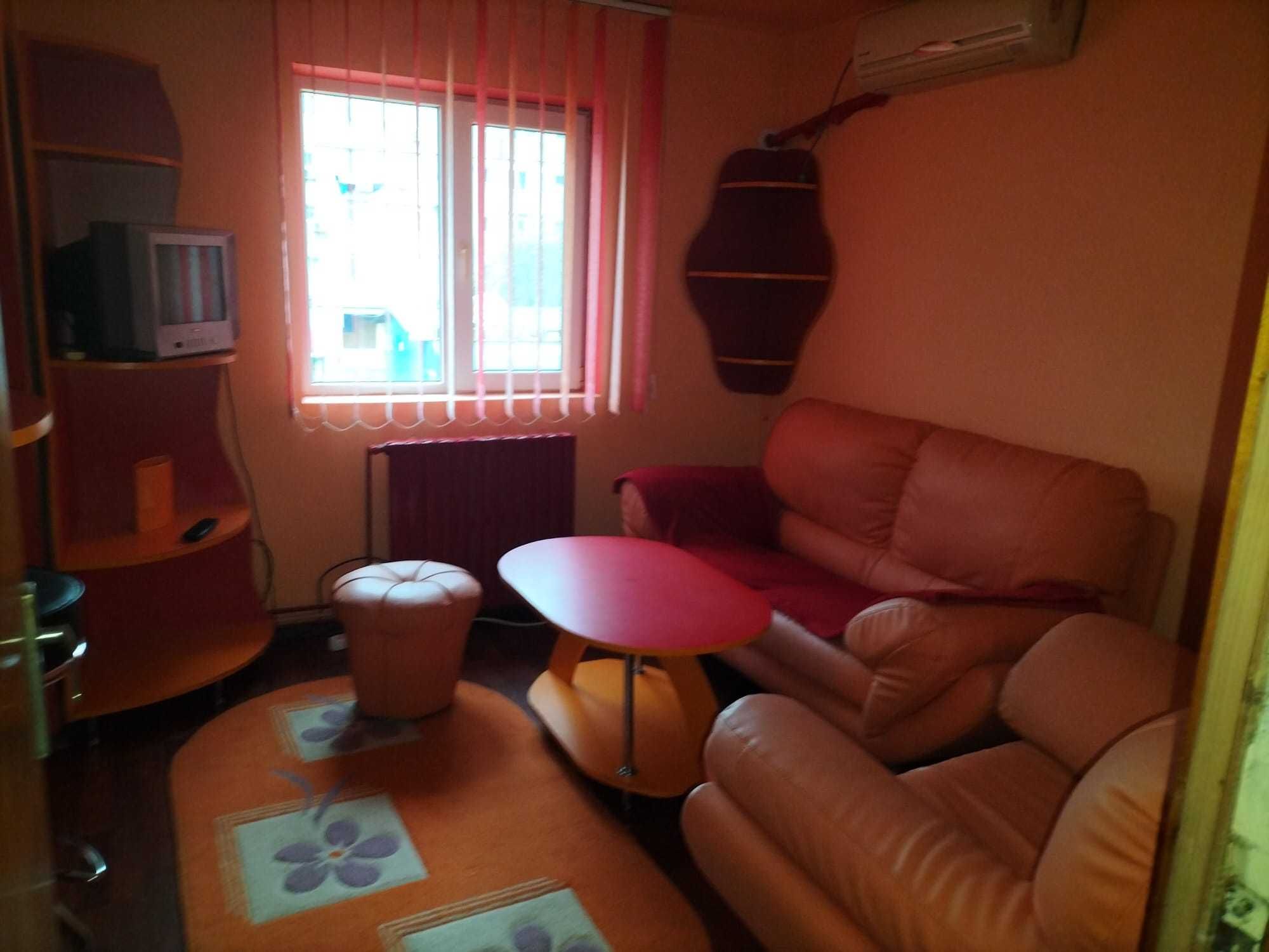 Închiriere apartament două camere