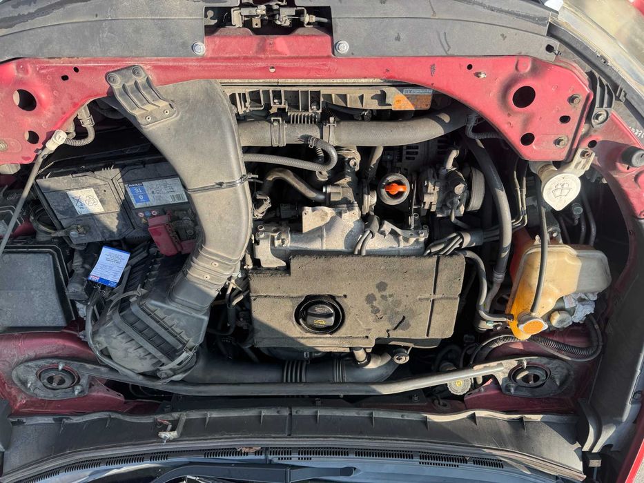 Dezmembrari Dezmembrez Piese piesa Dez Mitsubishi Outlander 2.0 an2010