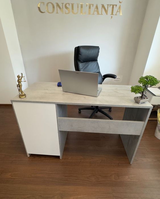 Vânzare birouri și scaune directorale