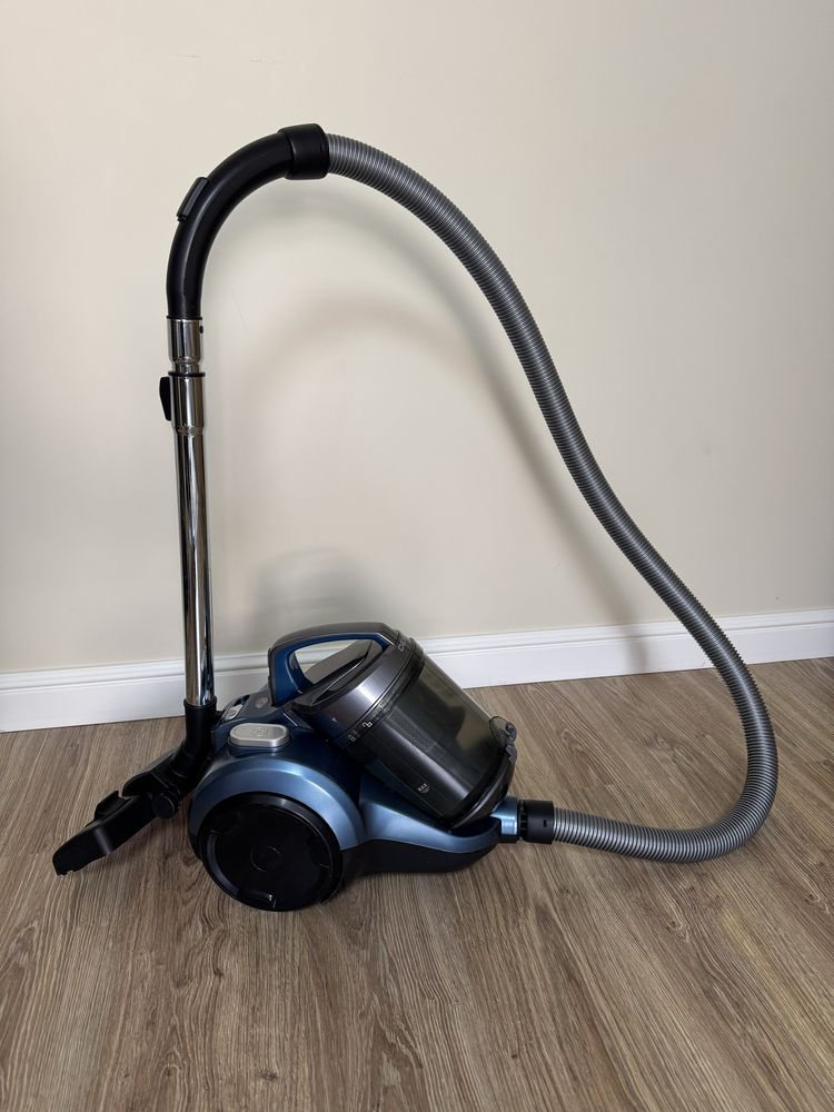 Продам пылесос DEXP SL-2000