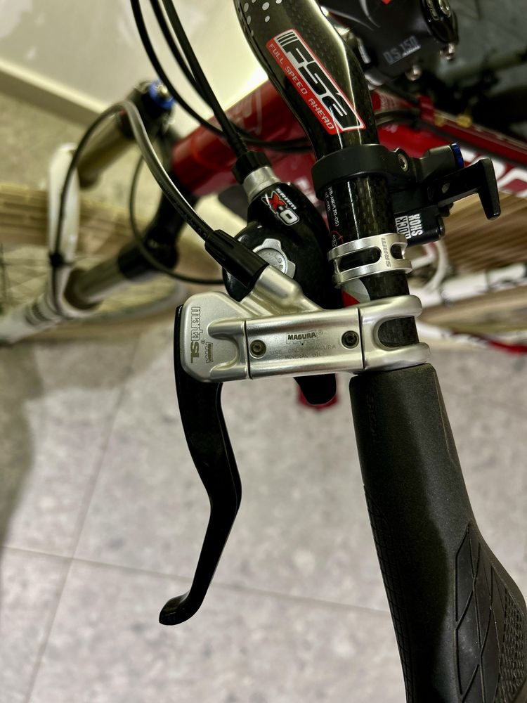 Bicicleta Focus full suspension