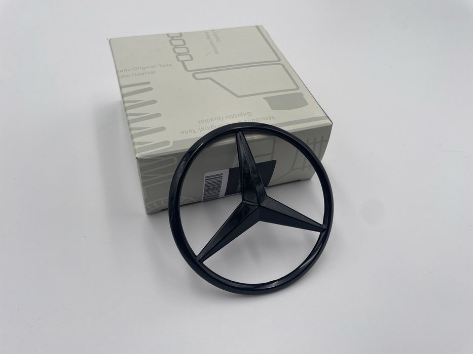 Emblema Mercedes W213 haion E negru