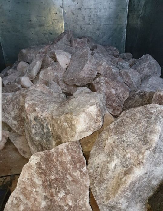 Красная соль с минералами