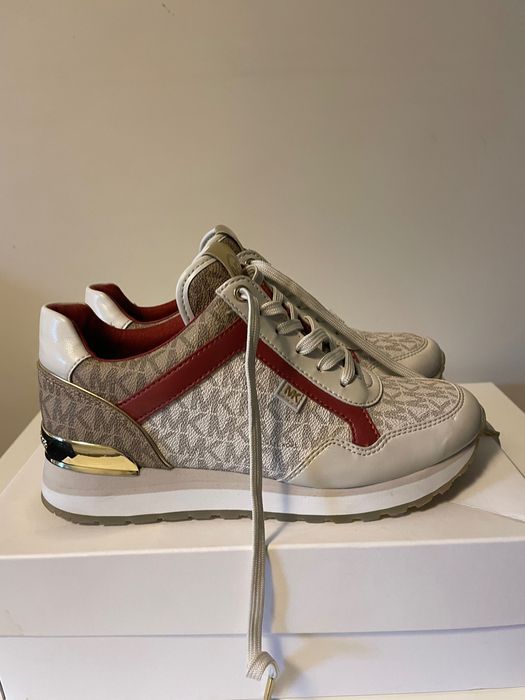 Обувки Michel Kors