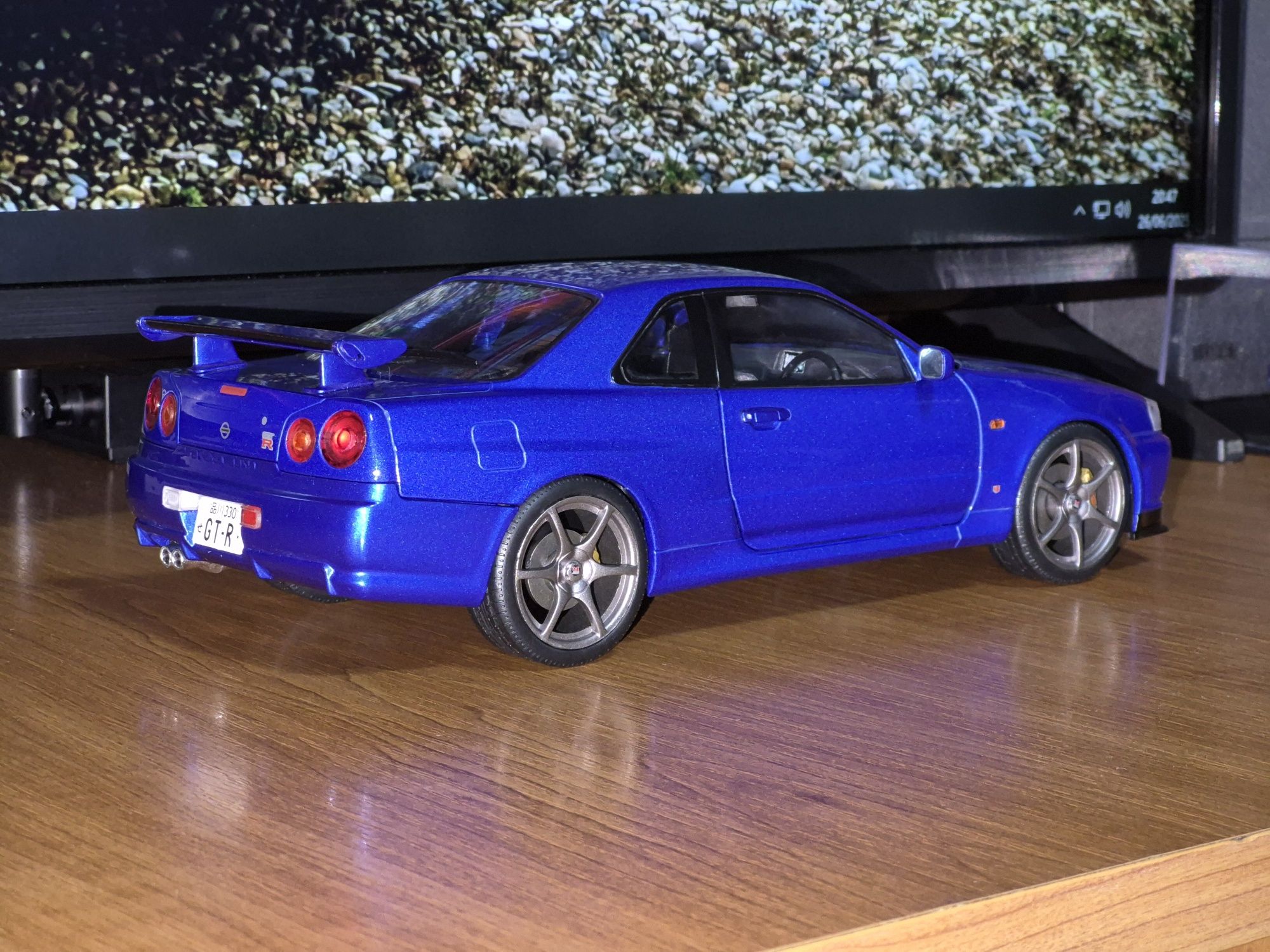 Macheta auto 1 18 Nissan GT-R R34