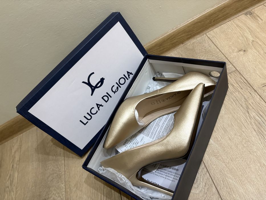 Pantofi aurii din piele Luca Di Gioia