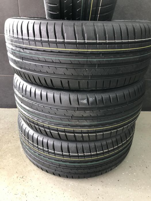 245 45 R19 MISHELIN pilot sport-4