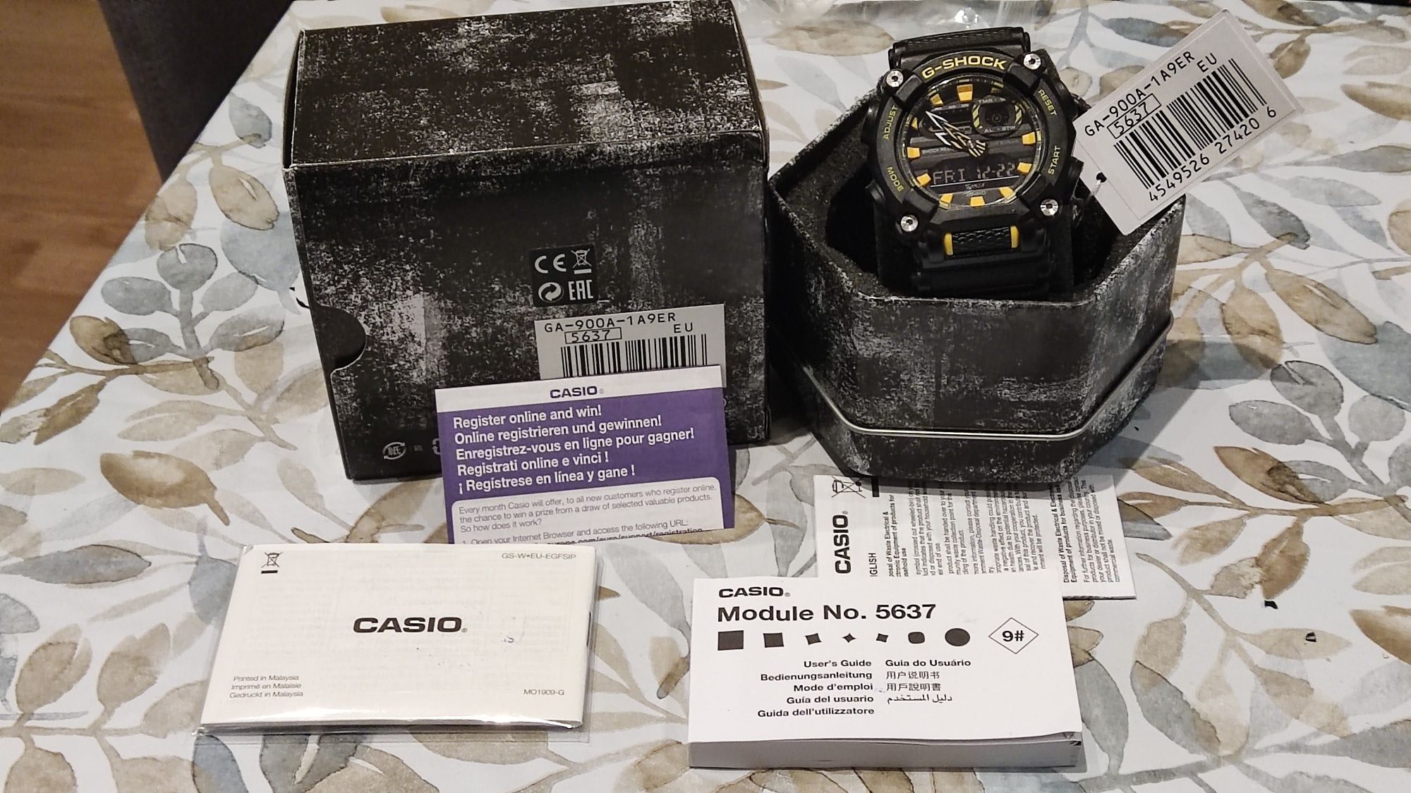 Casio g shock GA-900A-1A9ER