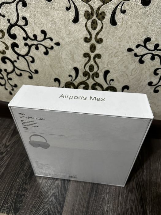 Iphone Airpods max