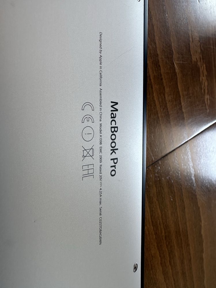 MacBook Pro 15.4” i7/16/256 Retina / Mid-2015