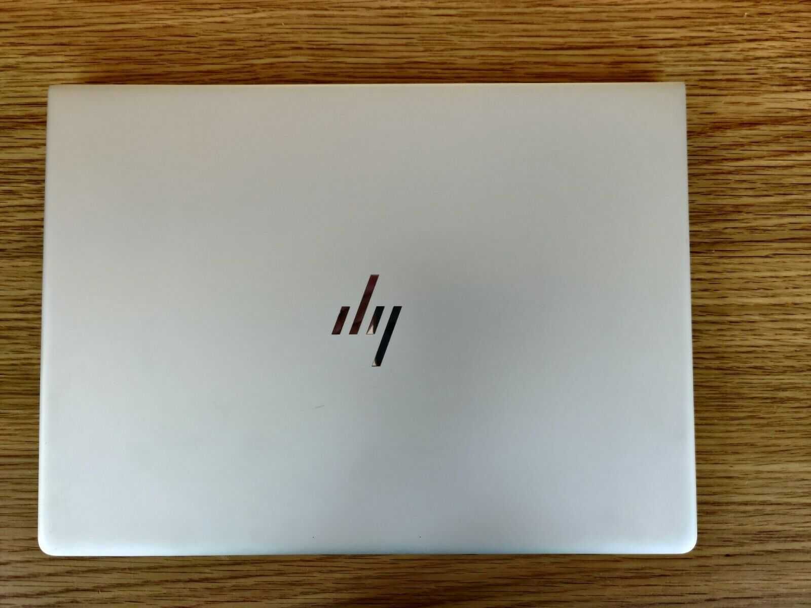 Laptop HP EliteBook 830 G6 13.3" FullHD i5-8265u 8Gb SSD 256Gb*