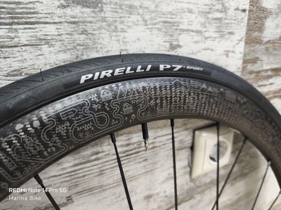 Карбонови шосейни капли Mavic Cosmic Pro Carbon UST Limited Disc