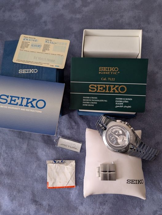 Продавам Seiko Arctura Kinetik Chronograph