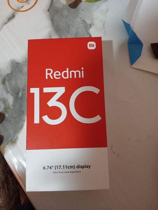 Продам смартфон Redmi 13C