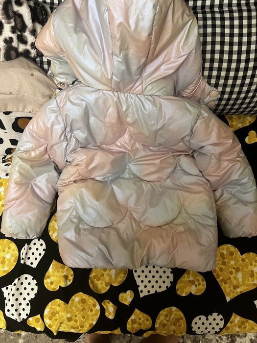 Geaca imblsnita de fetite purtata o data noua