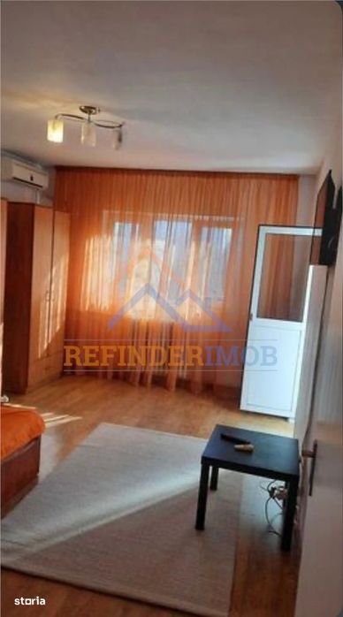 Oferta Garsoniera etaj 3, bloc 1982, decomandata  34 mp zona Drumul Ta