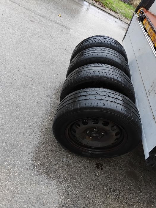 Продавам Сеат Алтеа