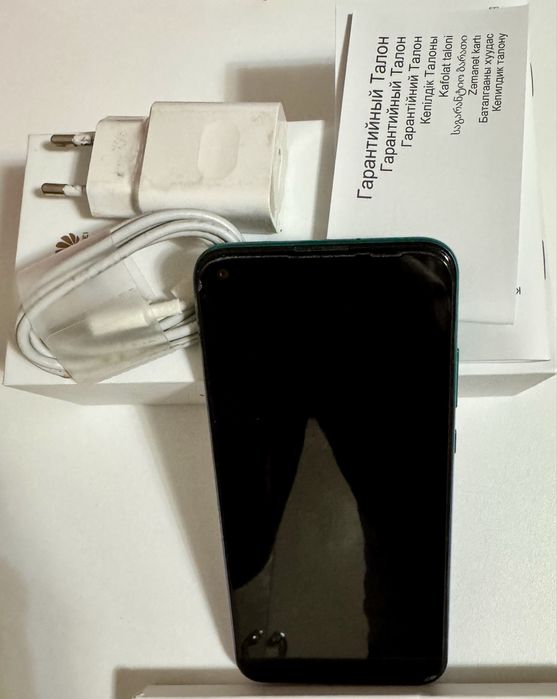 Продам телефон HUAWEI P40 lite E