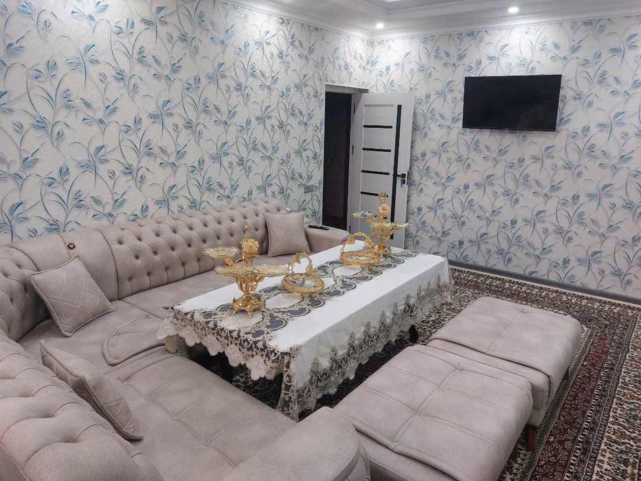 Угалок столи билан сотилади