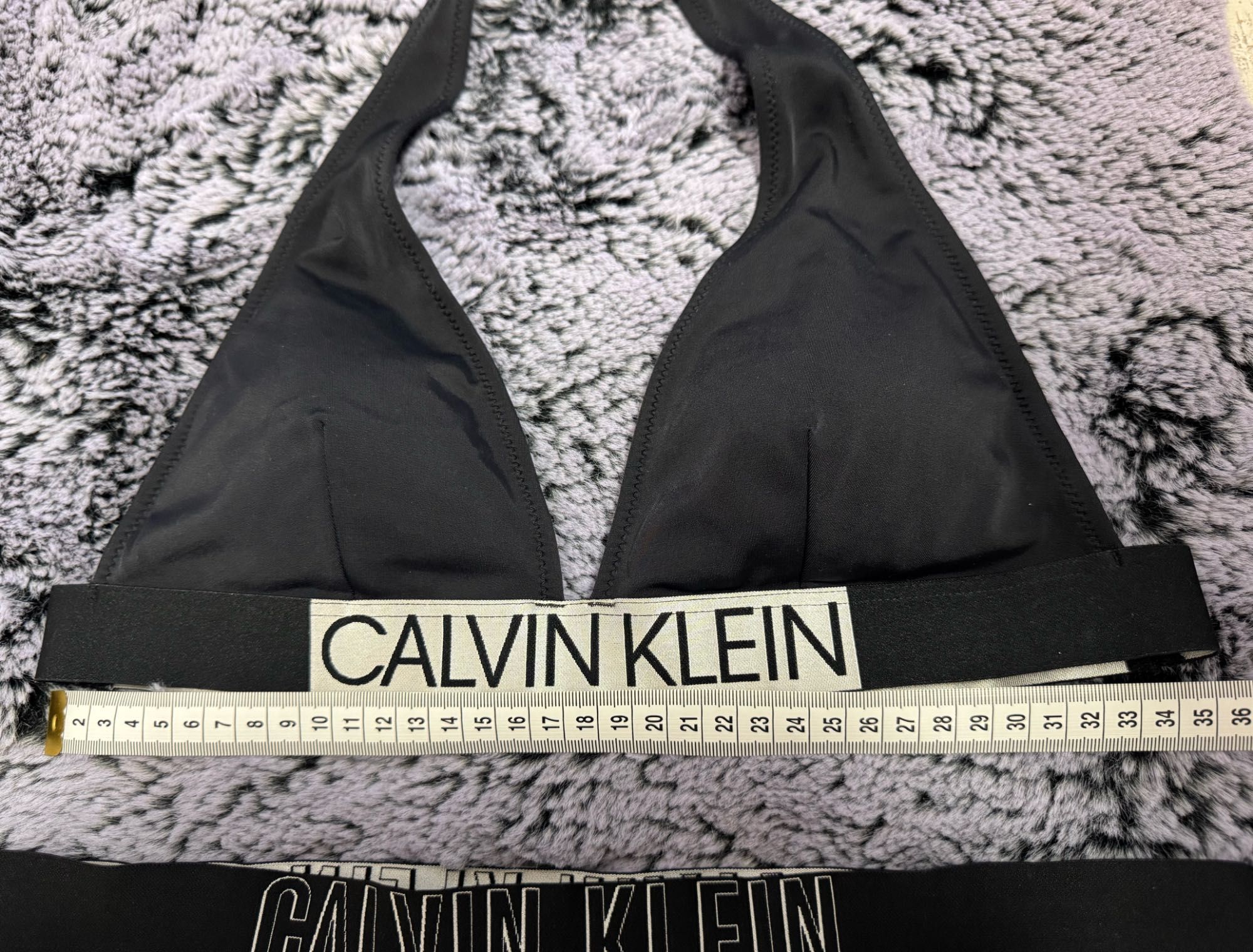Страхотен оригинален бански Calvin Klein
