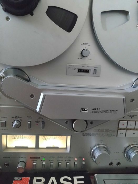 MAGNETOFON AKAI GX-636DB Argintiu Metalizat cu Role si Adaptoare