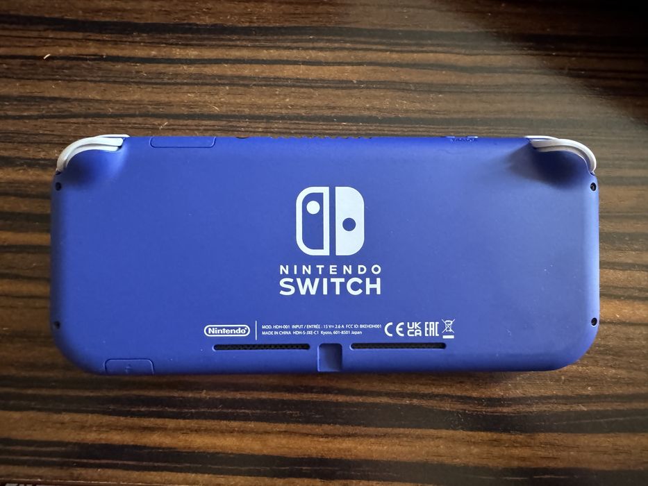 Nintendo switch Plus 128 GB mcSD Sandisk