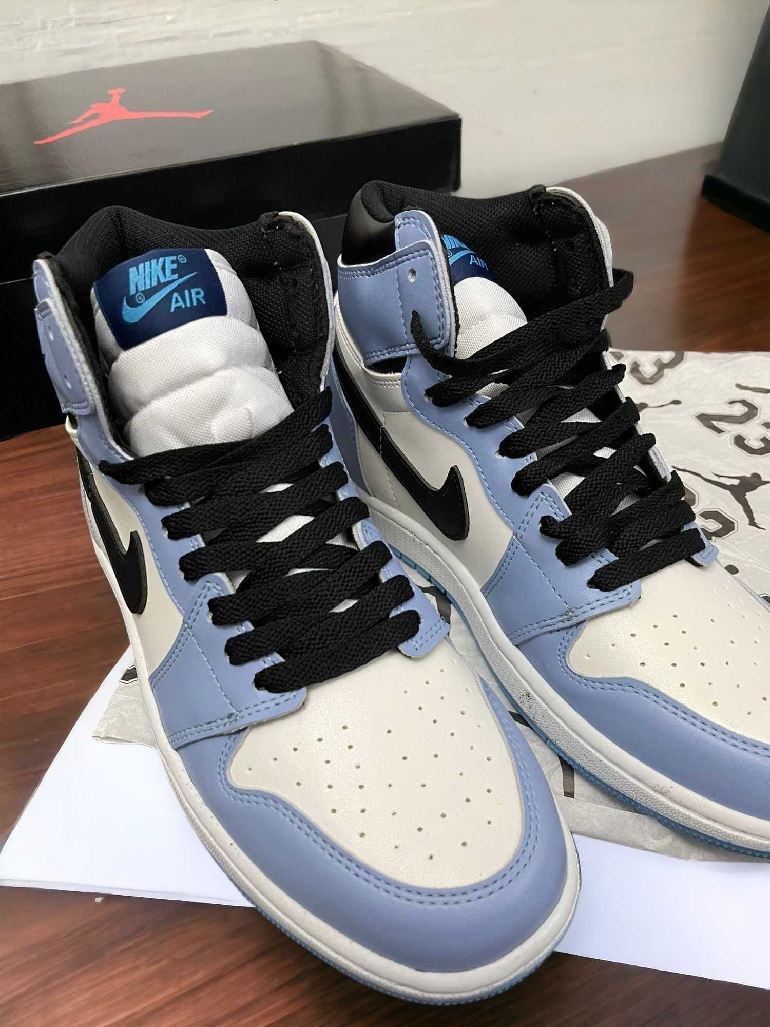 Nike Jordan 1 High University Blue