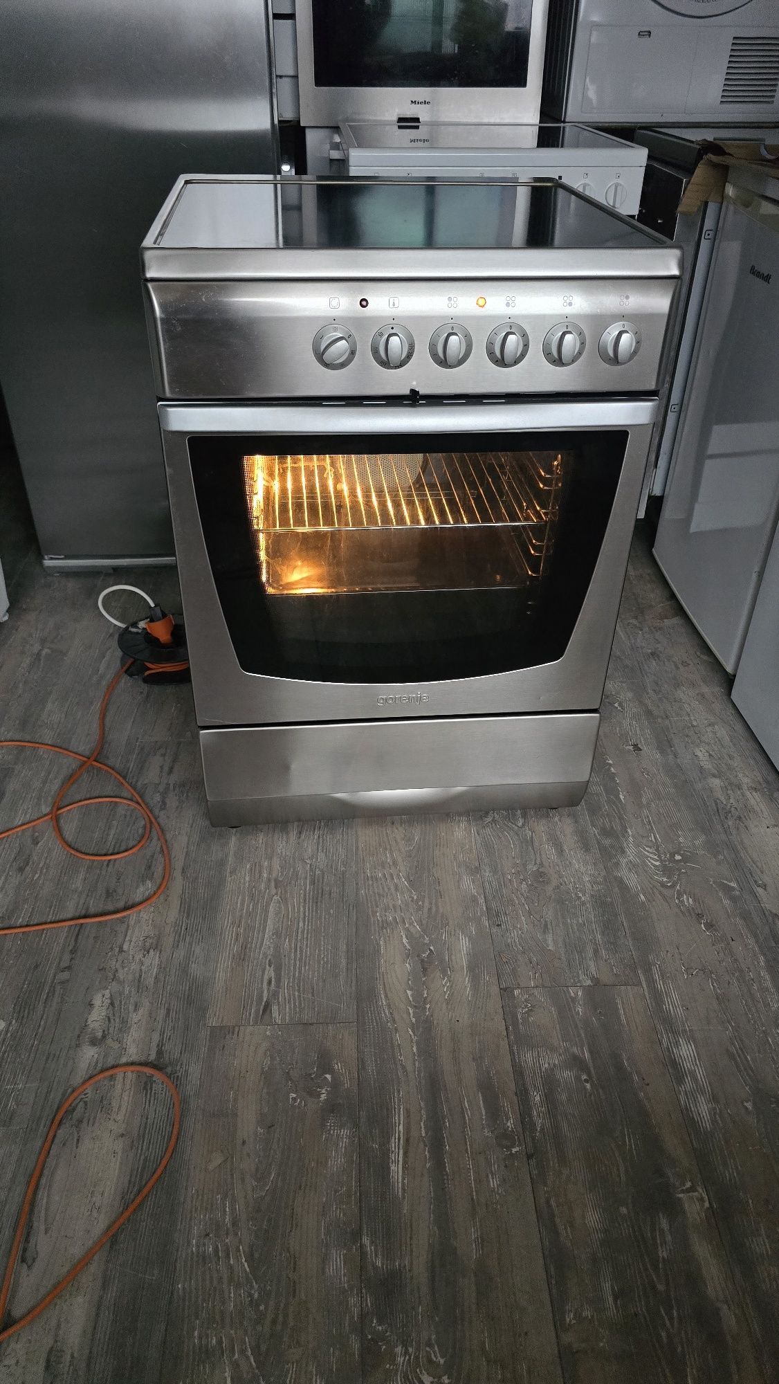 Печка Gorenje inox