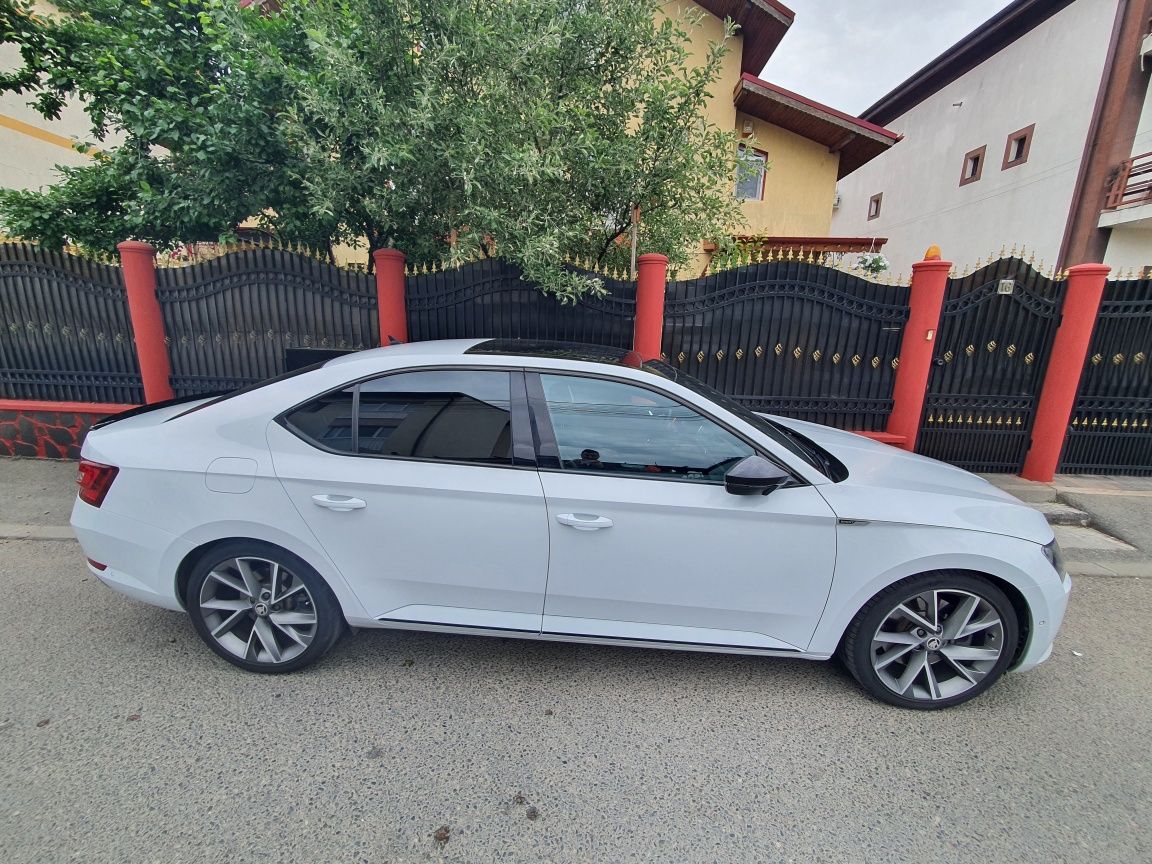 Skoda Superb SportLine 2.0 TSI 272 CP 4X4