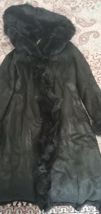 Продам дубленку в очень хорошем состоянии почти новая.
