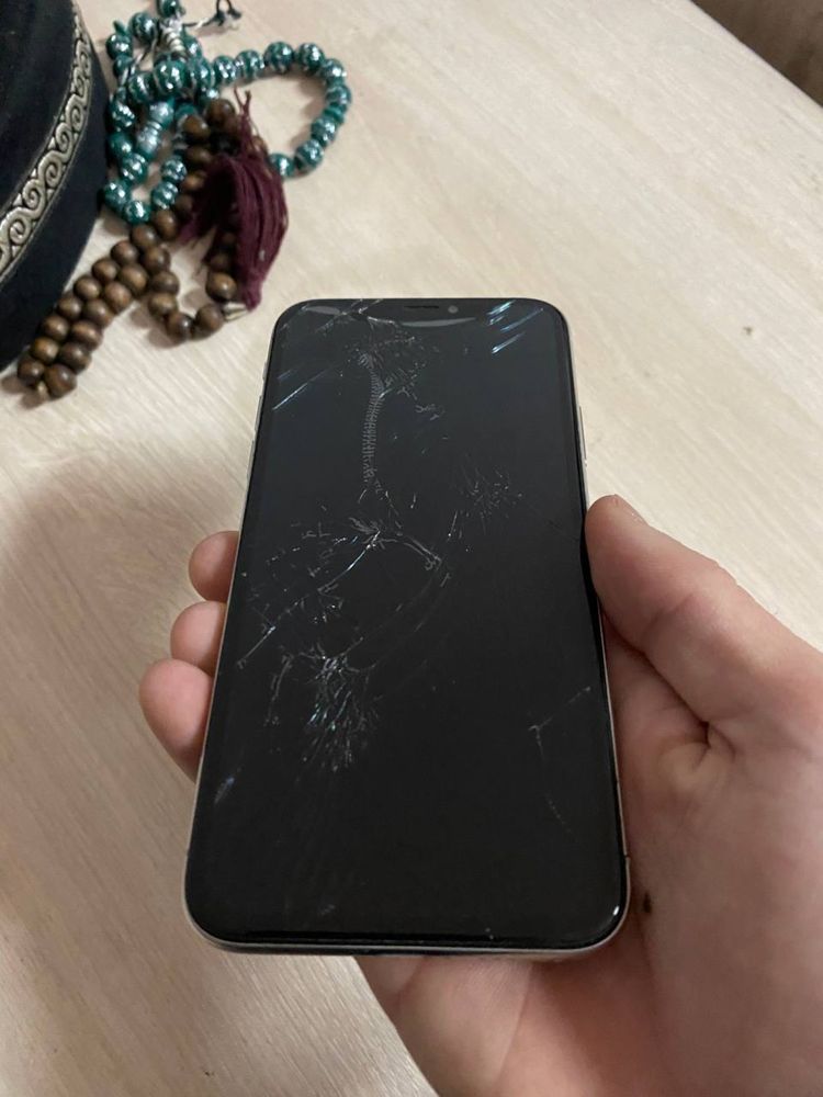 iPhone X  горантией