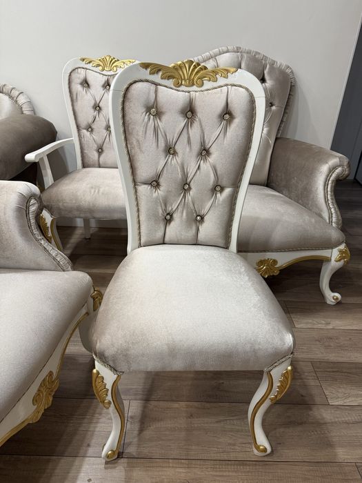 Стулья в отличном состоянии