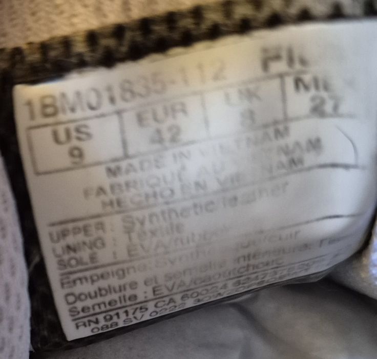 Adidasi Fils bine intretinuti nr 42!