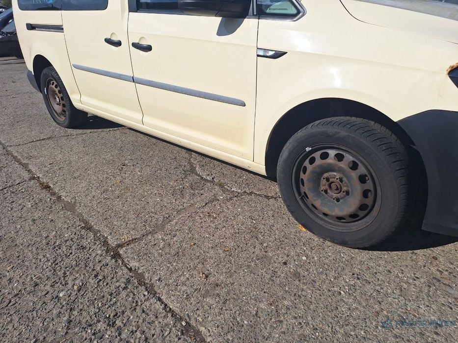 Jante de otel r16 cu cauciucuri de iarna 205/55  VOLKSWAGEN CADDY IV Estate SAB, SAJ 2015 - 2020